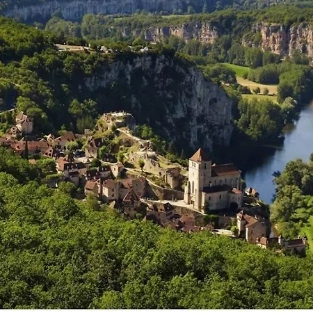 5 Personnes Vallee Du Lot *