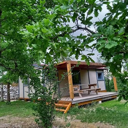 5 Personnes Vallee Du Lot * Laburgade