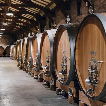 5 Personnes Vallee Du Lot Laburgade