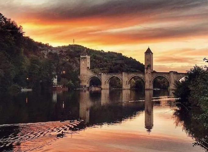 5 Personnes Vallee Du Lot 木屋