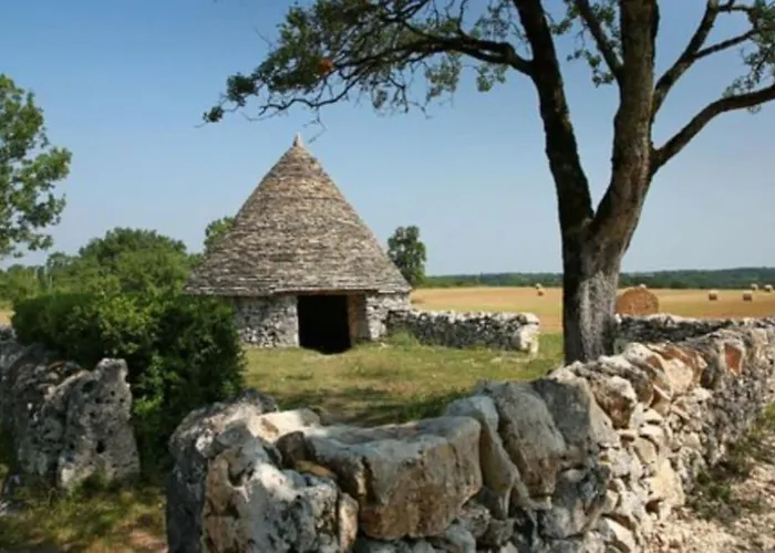 5 Personnes Vallee Du Lot 木屋 Laburgade